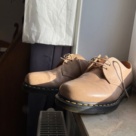 View photo of Dr. Martens 1461 in Carrara Baige