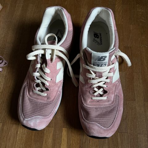 View photo of New Balance OU 576 PNK in Pink Pig Suede