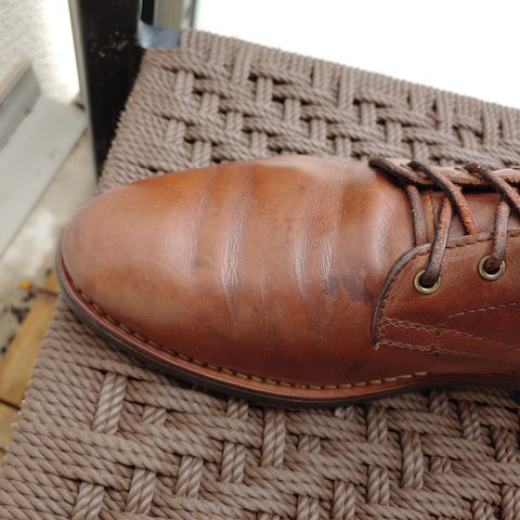Thursday President in Horween Natural Chromexcel