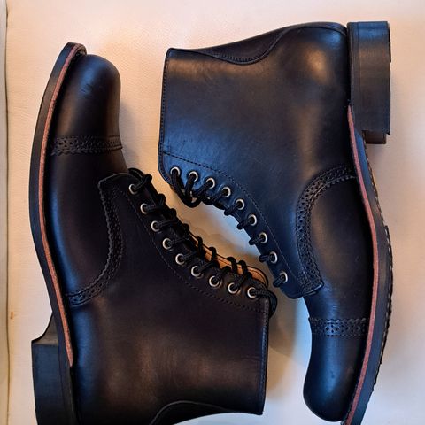 Canada West Canada West Boots / WM. Moorby 2821 in Horween Black Chromexcel