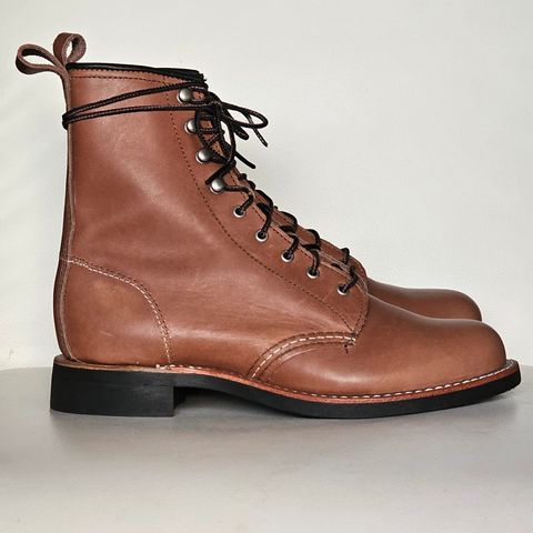 Red Wing Silversmith in S.B. Foot Mocha