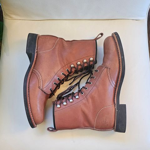 Red Wing Silversmith in S.B. Foot Mocha