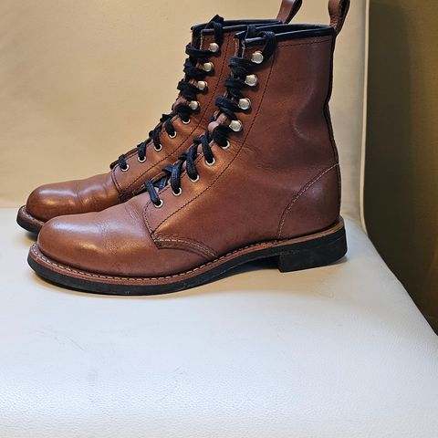 Red Wing Silversmith in S.B. Foot Mocha