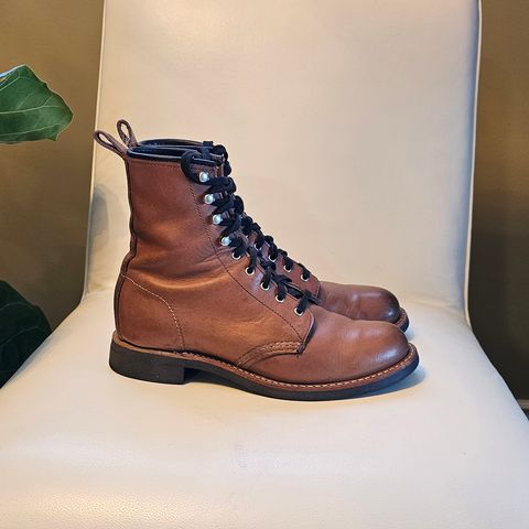 Red Wing Silversmith in S.B. Foot Mocha