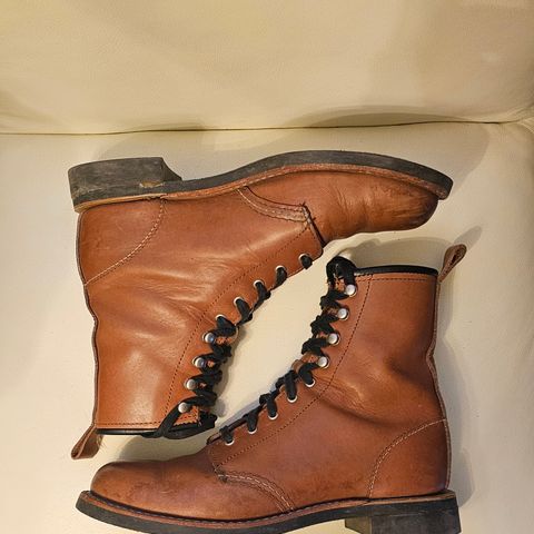 Red Wing Silversmith in S.B. Foot Mocha