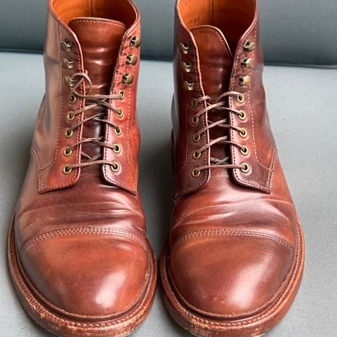 Grant Stone Cap Toe Boot in Horween Marbled Color 8 Shell Cordovan