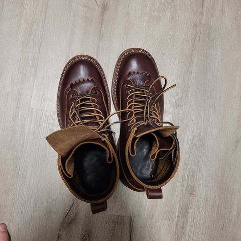 White's 350 Cutter in Horween Burgundy Chromexcel