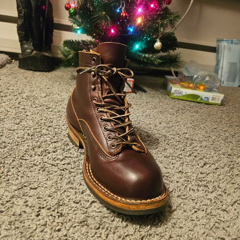 White's 350 Cutter in Horween Burgundy Chromexcel