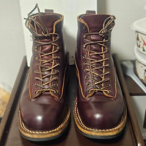 White's 350 Cutter in Horween Burgundy Chromexcel