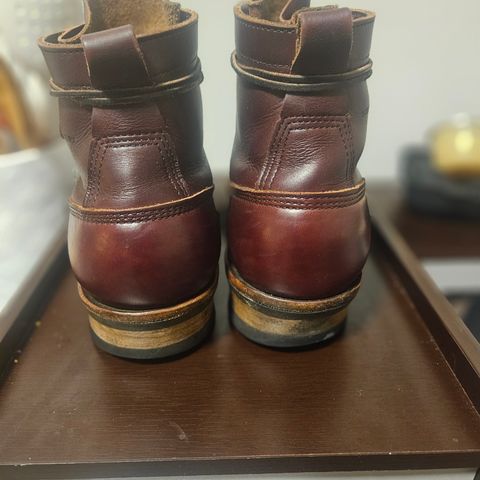 White's 350 Cutter in Horween Burgundy Chromexcel