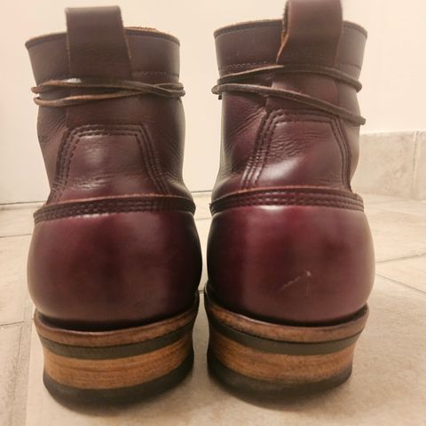 White's 350 Cutter in Horween Burgundy Chromexcel