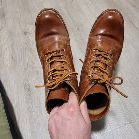 Renav BS - 205 in Indonesian Red Brown Pull Up
