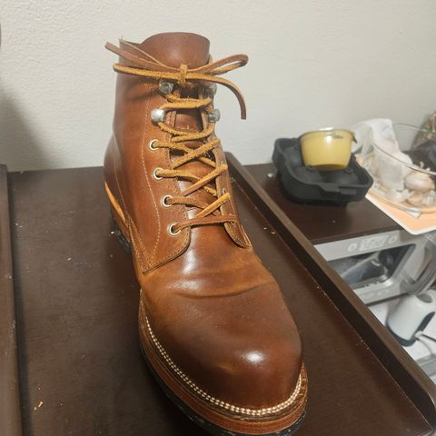 Renav BS - 205 in Indonesian Red Brown Pull Up