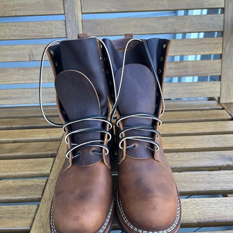 Nicks Overlander in Horween Orange Predator