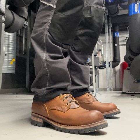 Nicks Overlander in Horween Orange Predator