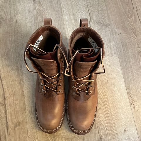 Nicks MTO in Horween Natural Chromexcel