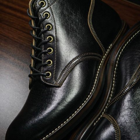 Onderhoud SVC01 Boondocker in Shinki Brown Oiled Horsebutt