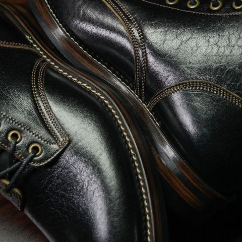 Onderhoud SVC01 Boondocker in Shinki Brown Oiled Horsebutt