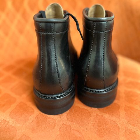 Flame Panda Service Boot in Maryam Natural Horsebutt Overdyed Brown then Black