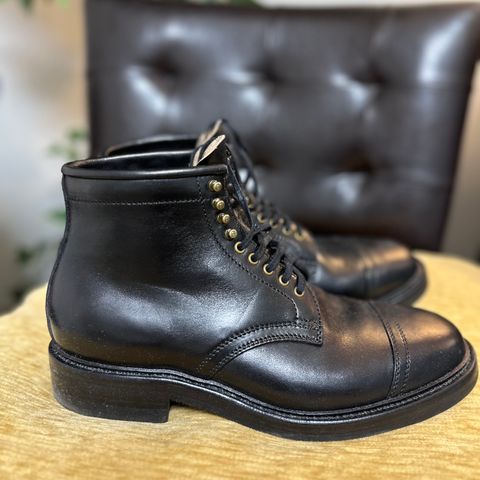 Flame Panda Service Boot in Maryam Natural Horsebutt Overdyed Brown then Black