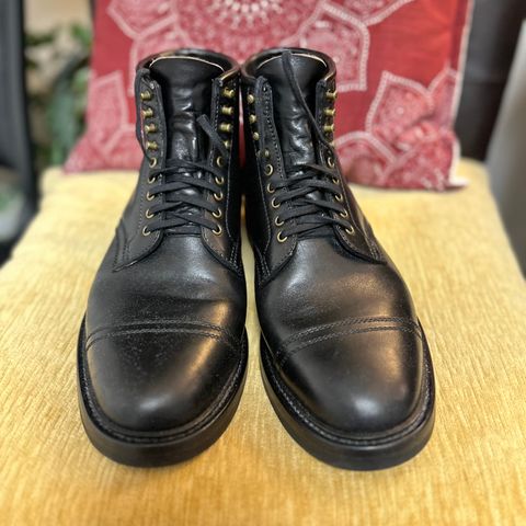 Flame Panda Service Boot in Maryam Natural Horsebutt Overdyed Brown then Black