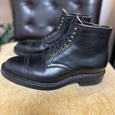 Flame Panda Service Boot in Maryam Natural Horsebutt Overdyed Brown then Black