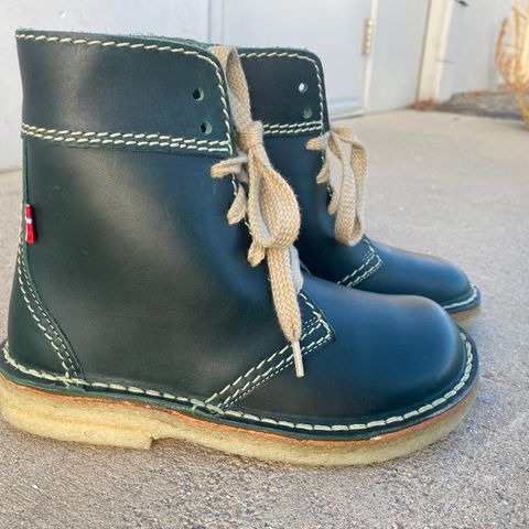 Duckfeet Faborg in Terracare Green