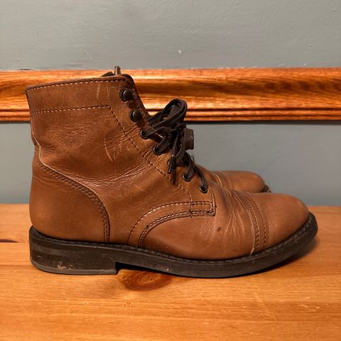 Thursday Captain in Horween Natural Chromexcel