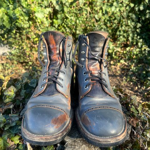 Iron Boots The Chosen One in Maryam Grigio Shell Cordovan