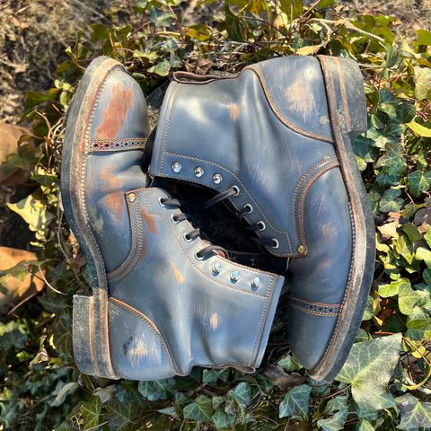 Iron Boots The Chosen One in Maryam Grigio Shell Cordovan