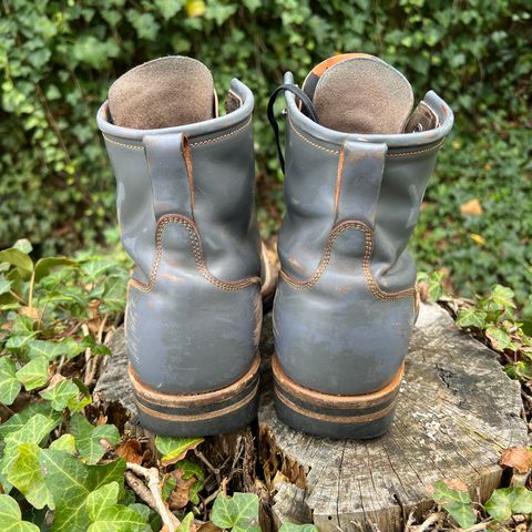 Iron Boots The Chosen One in Maryam Grigio Shell Cordovan