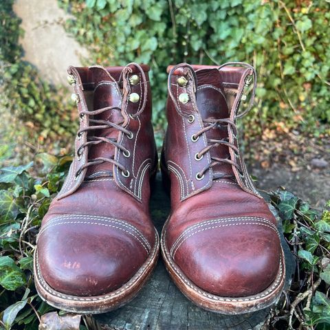Kustom Kraft Model 1 in Kobel Russet Harness