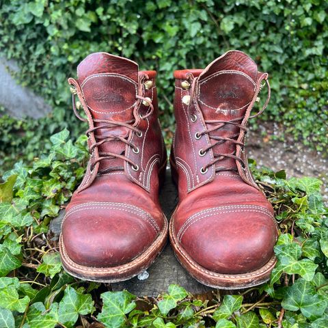Kustom Kraft Model 1 in Kobel Russet Harness