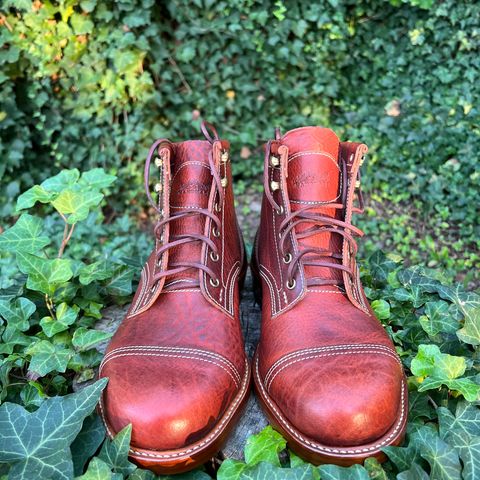 Kustom Kraft Model 1 in Kobel Russet Harness