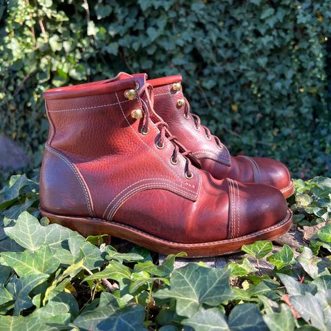 Kustom Kraft Model 1 in Kobel Russet Harness