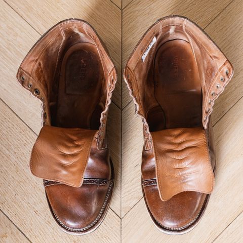 Viberg Service Boot BCT in Horween Natural Crust Double Cordovan