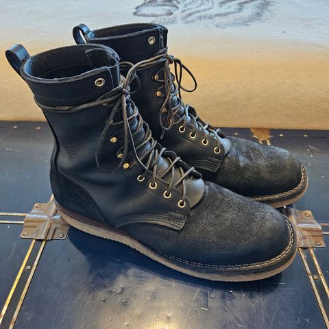 View photo of Nicks Traveler in Seidel MaxSupport Black Roughout