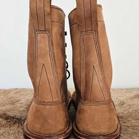 Jim Green African Ranger Barefoot Boot in Fudge Crazy Horse