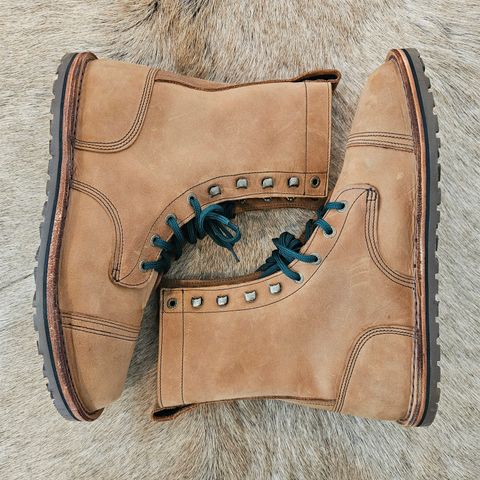 Jim Green African Ranger Barefoot Boot in Fudge Crazy Horse