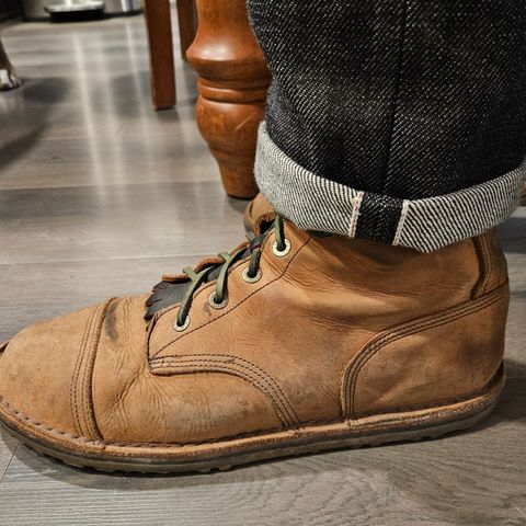 Jim Green African Ranger Barefoot Boot in Fudge Crazy Horse