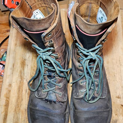 Jim Green African Ranger Barefoot Boot in Fudge Crazy Horse