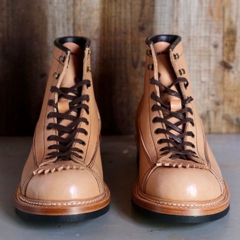 Monroe 19916 Monkey Boot in Shinki Natural Oiled Horsebutt