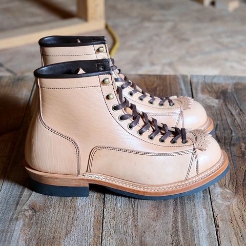 Monroe 19916 Monkey Boot in Shinki Natural Oiled Horsebutt