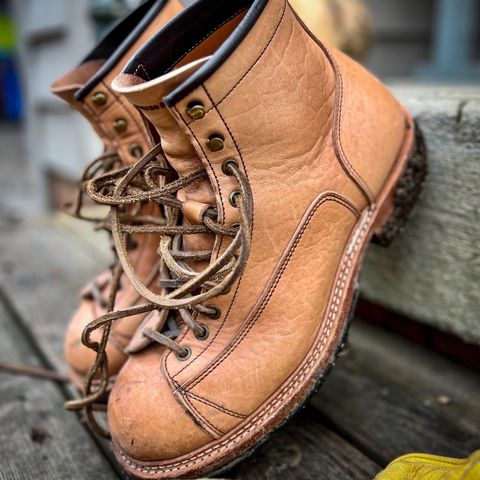 Monroe 19916 Monkey Boot in Shinki Natural Oiled Horsebutt