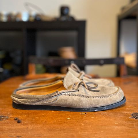 View photo of Easymoc Easymoc in Stone Suede