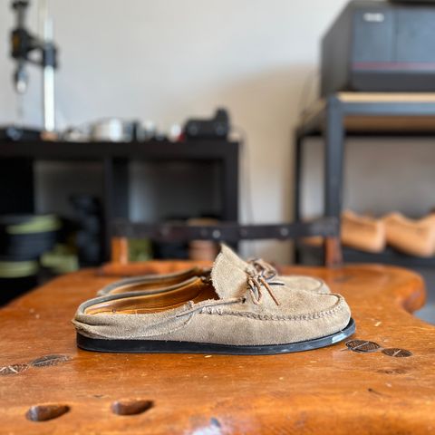 View photo of Easymoc Easymoc in Stone Suede