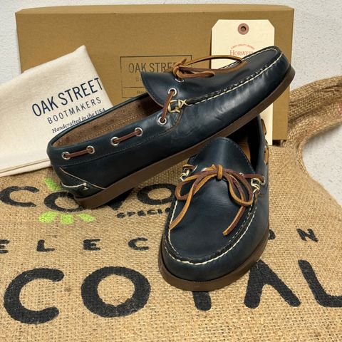 Oak Street Bootmakers Camp Moc in Horween Navy Chromexcel