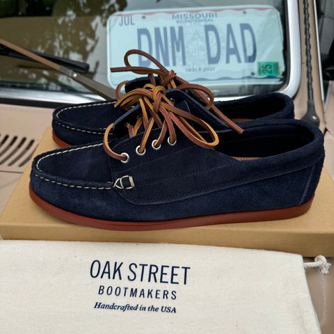 View photo of Oak Street Bootmakers Trail Oxford in Horween Navy Orion Suede