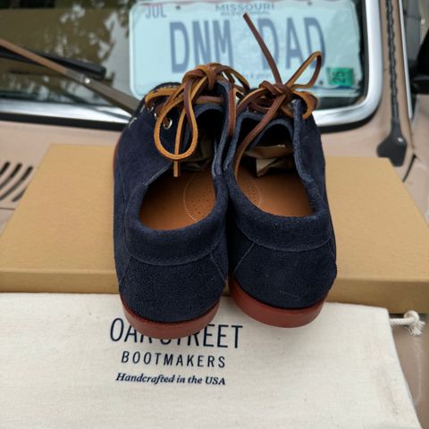 View photo of Oak Street Bootmakers Trail Oxford in Horween Navy Orion Suede