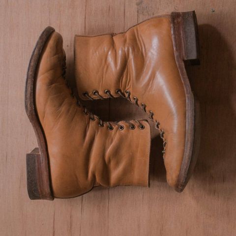 View photo of Willie's Handmade Boots Monkey Boot in Horween Moc Latigo